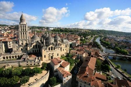 Périgueux Appartement De Charme Dans Immeuble Haussmannien מראה חיצוני תמונה